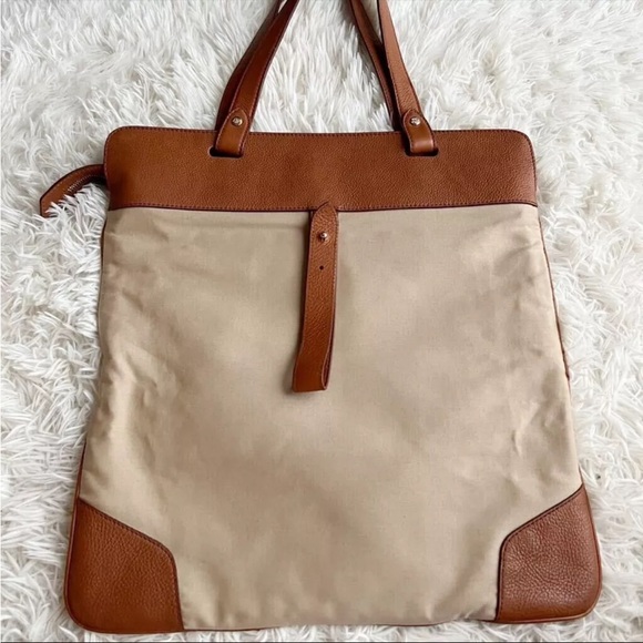 Burberry Packable Shopping Tote in Canvas & Leather - Picture 2 of 8